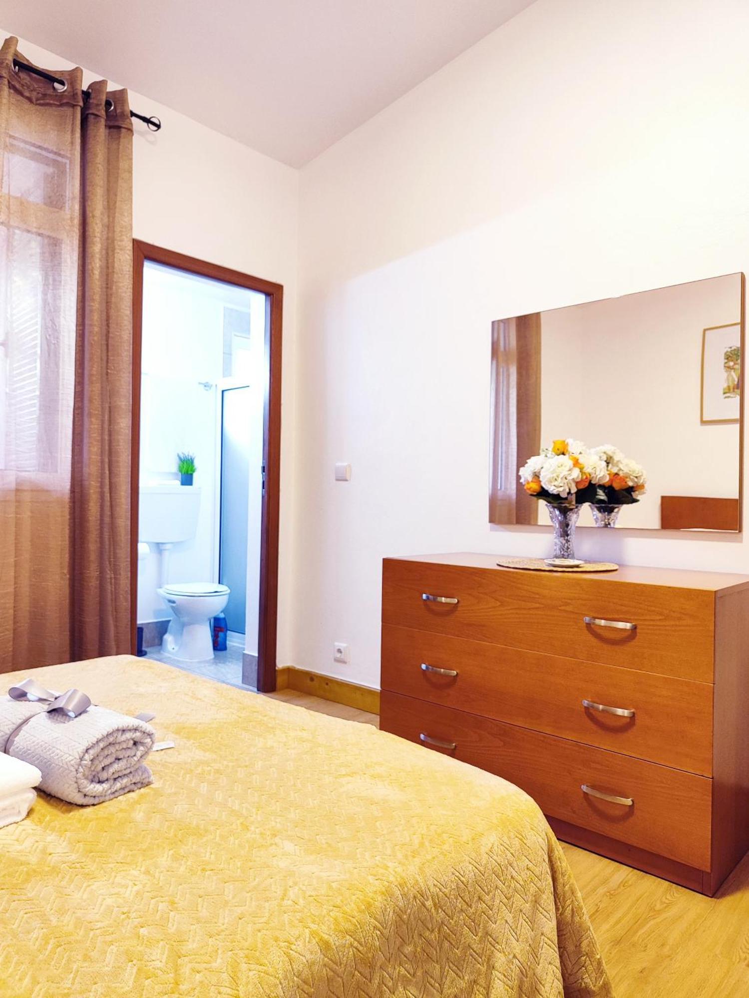 Gateone Al Airport View House Villa มาชิโก ภายนอก รูปภาพ