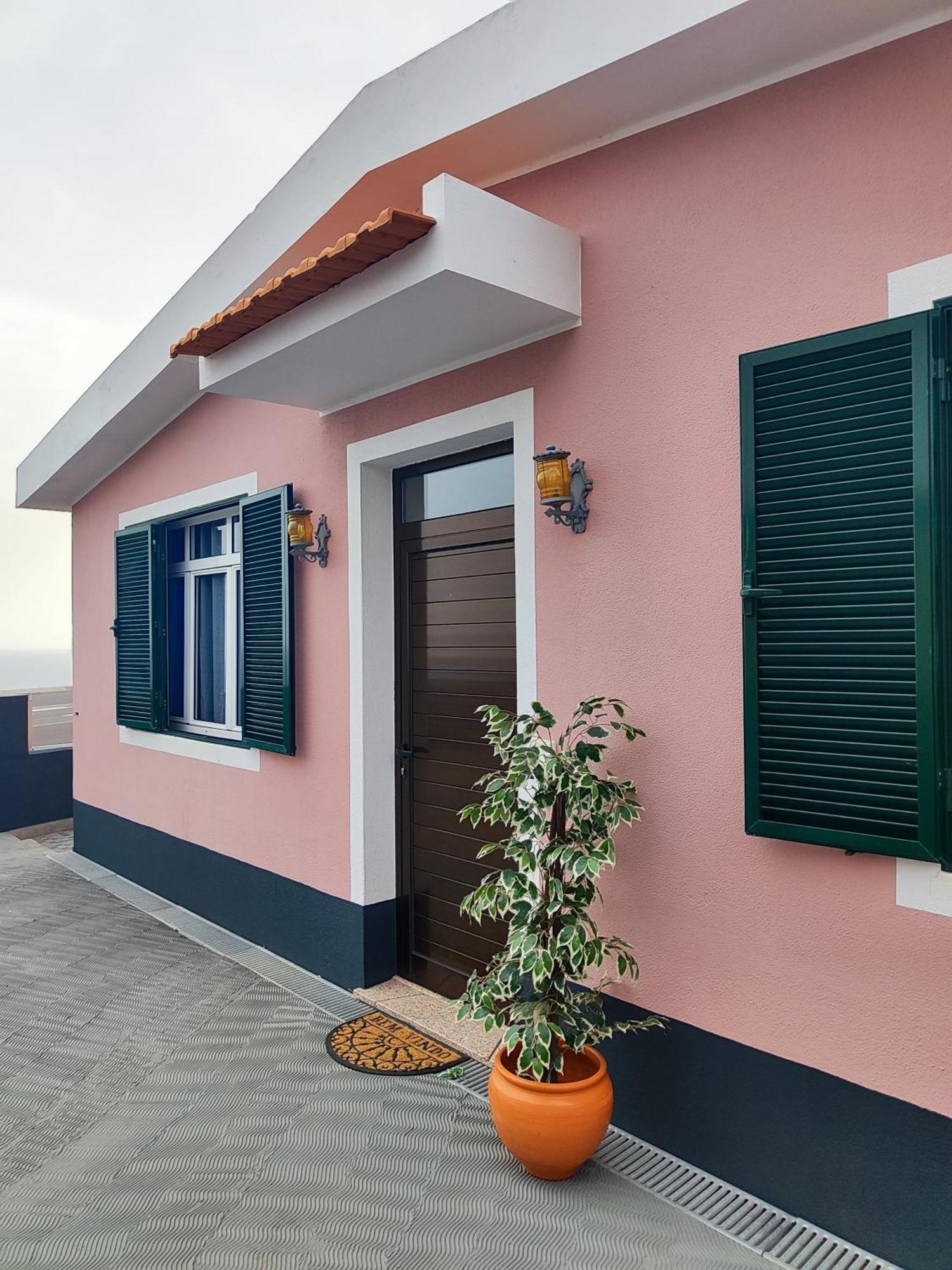 Gateone Al Airport View House Villa มาชิโก ภายนอก รูปภาพ