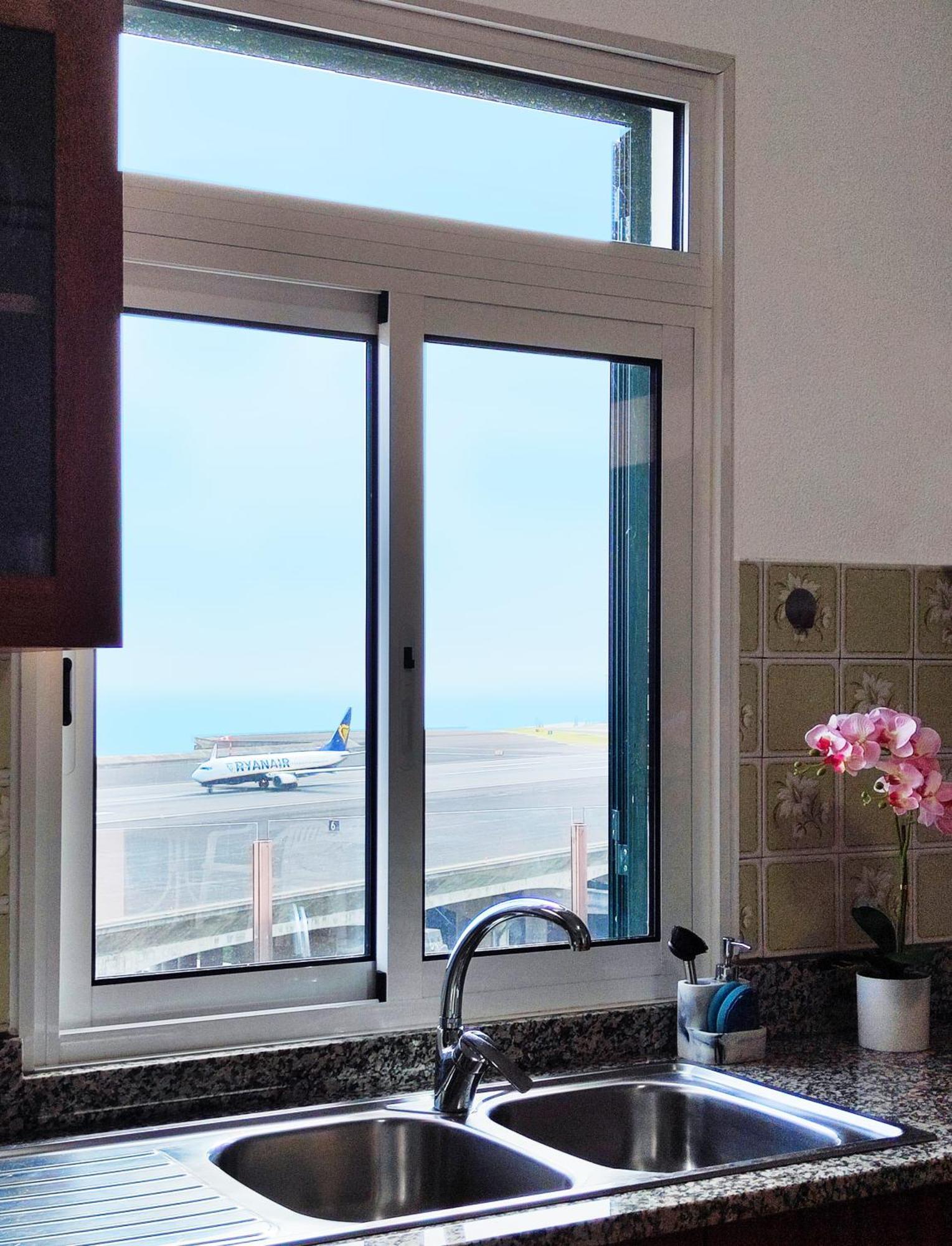 Gateone Al Airport View House Villa มาชิโก ภายนอก รูปภาพ